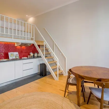 Almada 151 - 2f Oporto