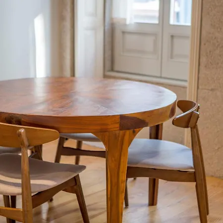 Almada 151 - 2f * Porto