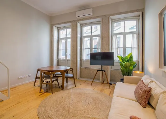 Almada 151 - 2f Apartment Porto