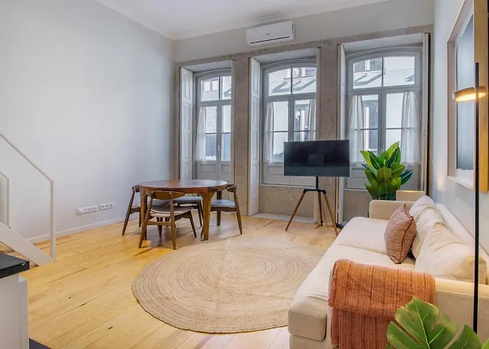 Almada 151 - 2f * Porto